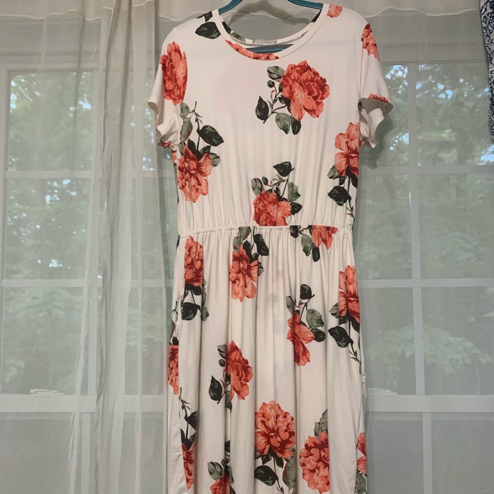 Reb and J White and Pink Floral Midi Dress XL